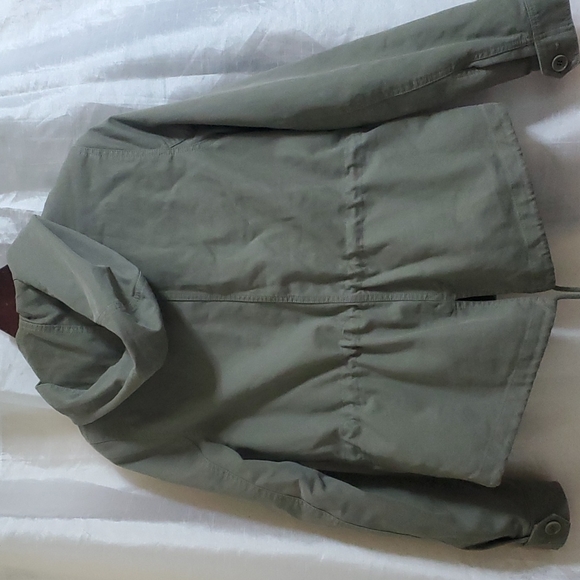 THEORY AILEENE OLIVE GREEN 3 IN ONE HOODIED JACKET SIZE M - Picture 4 of 16